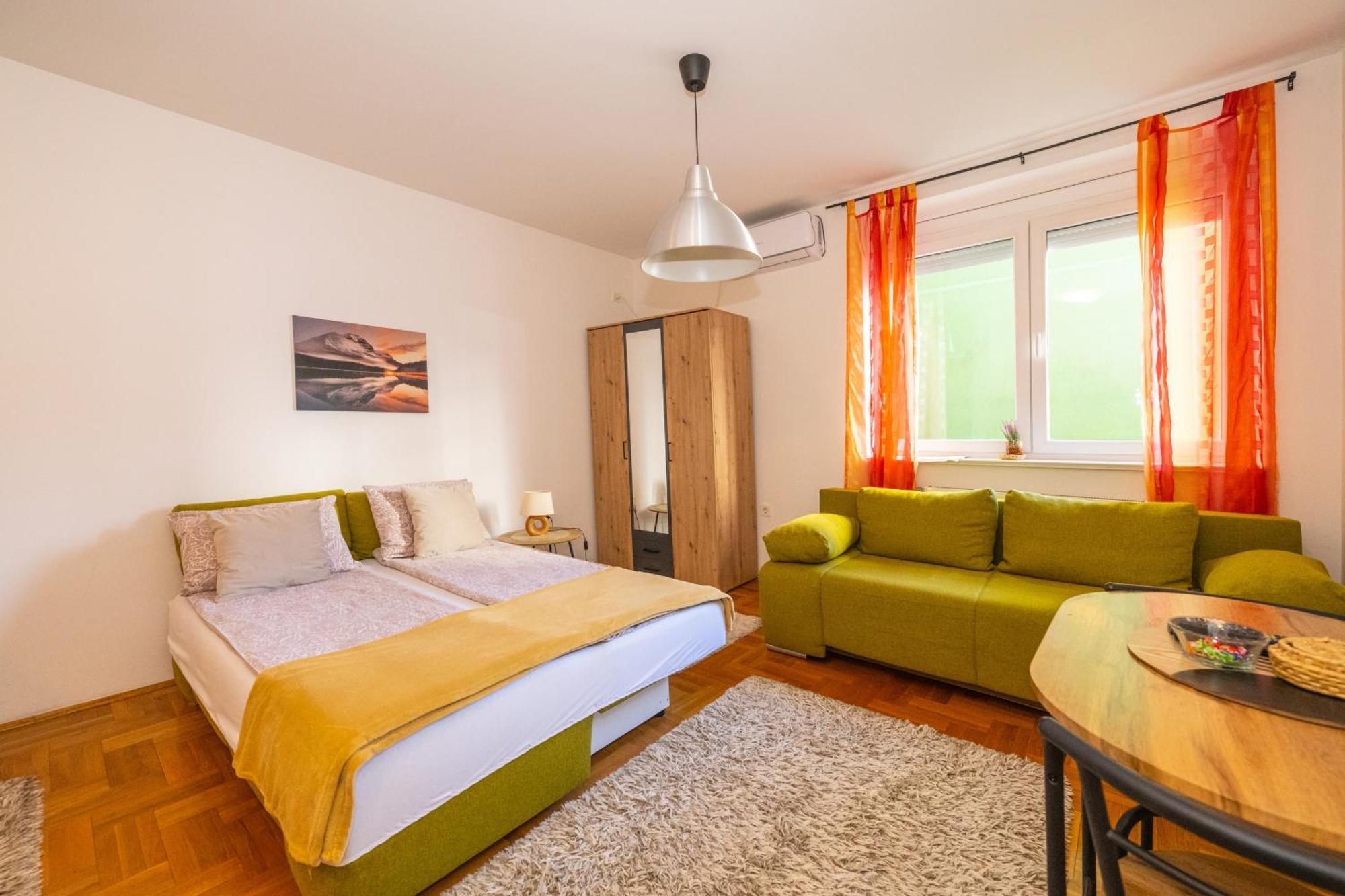 Mina Penthouse Apartment Novi Sad Ngoại thất bức ảnh