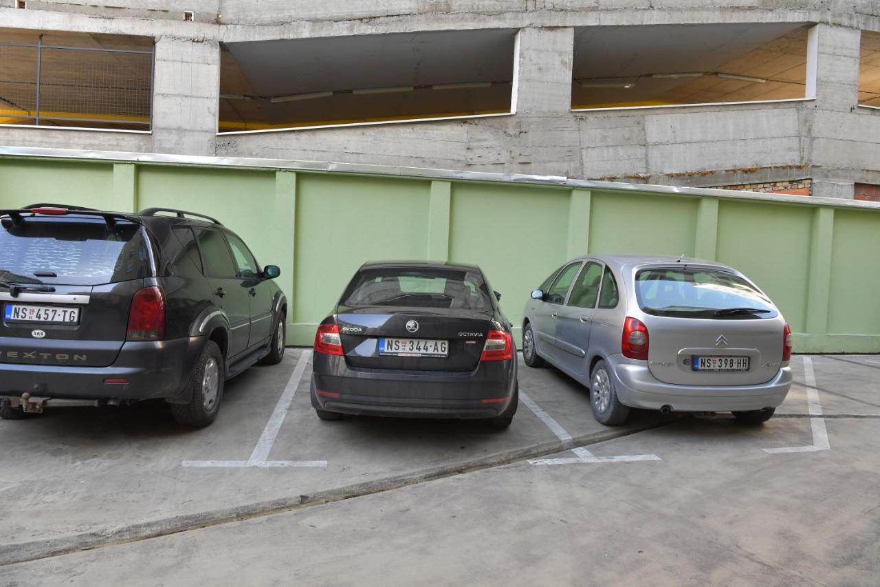 Mina Penthouse Apartment Novi Sad Ngoại thất bức ảnh